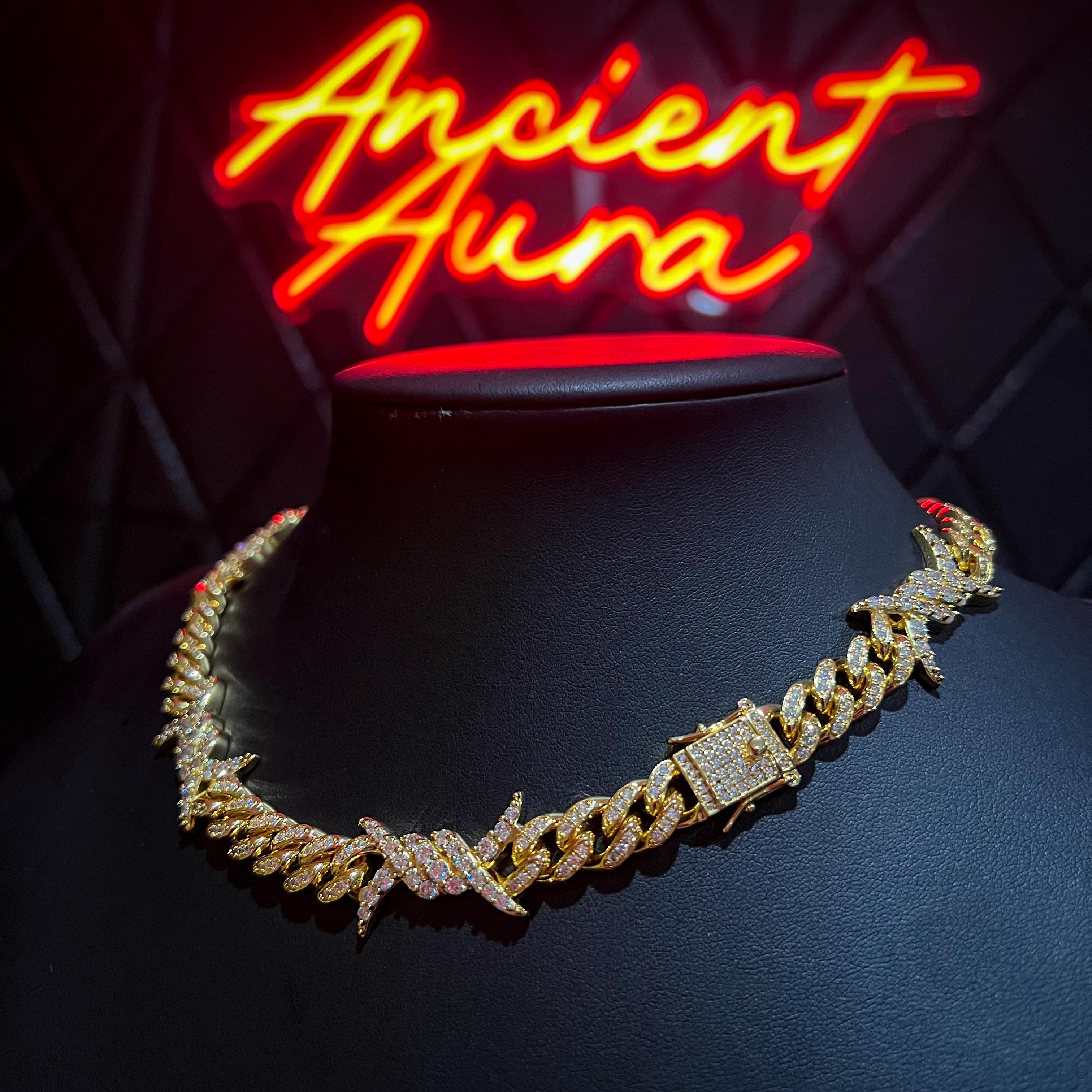 Barb Wired Cuban - Main Image