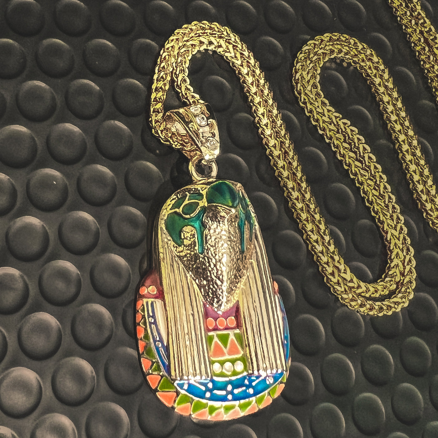 Royal Heru / Horus Chain